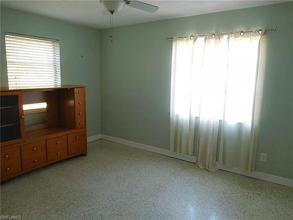 4th image of 2968 Sunset Rd