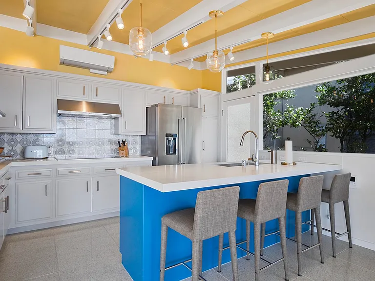 4144 Palos Verdes Dr S — Photo 10