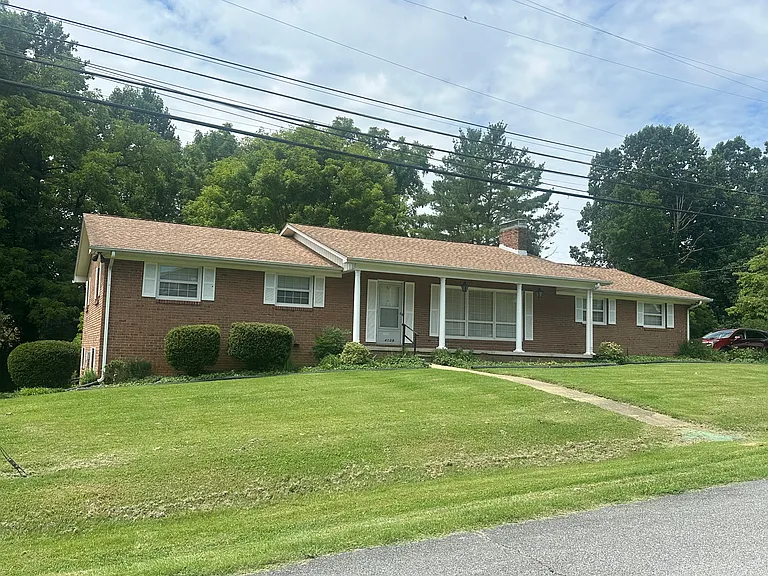 4100 Homestead Dr — Photo 1
