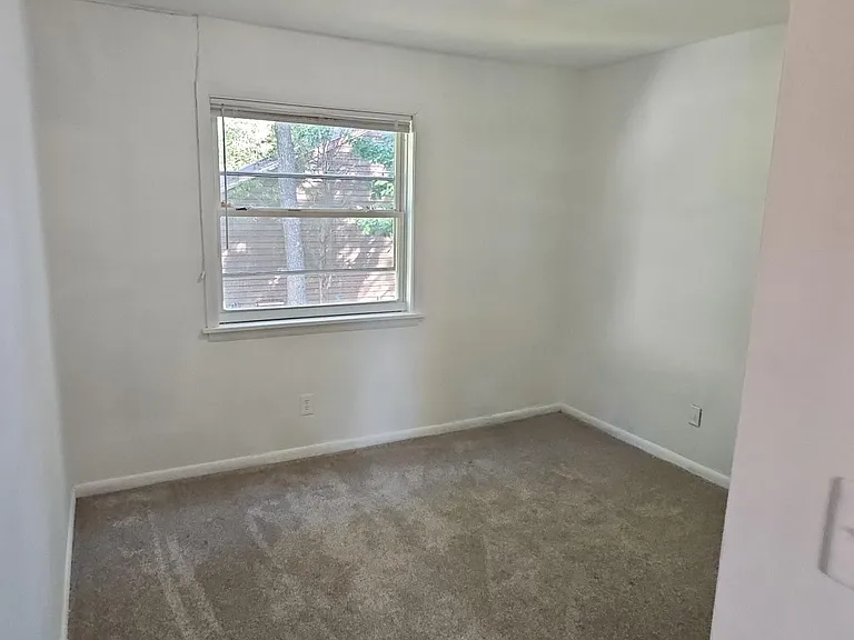 9105 Spyglass Pl #C — Photo 10