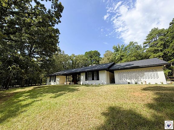 4th image of 316 Woodland Lake Dr