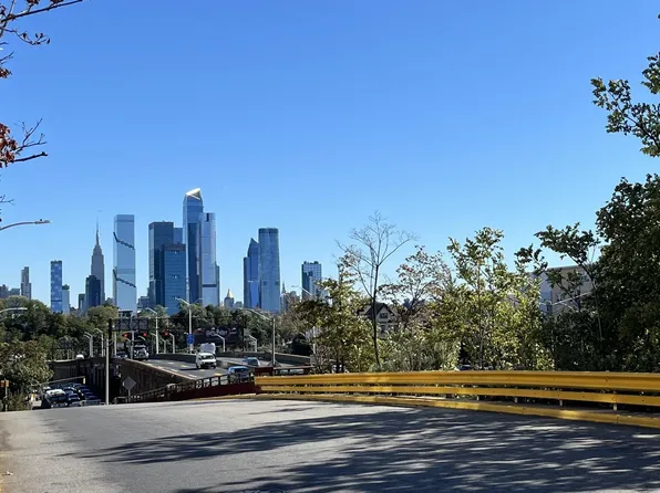 140 36th Street image 20 of 22