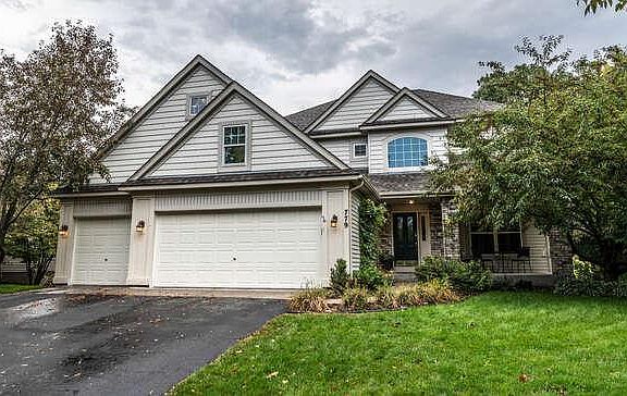 2nd image of 779 Oak Dr