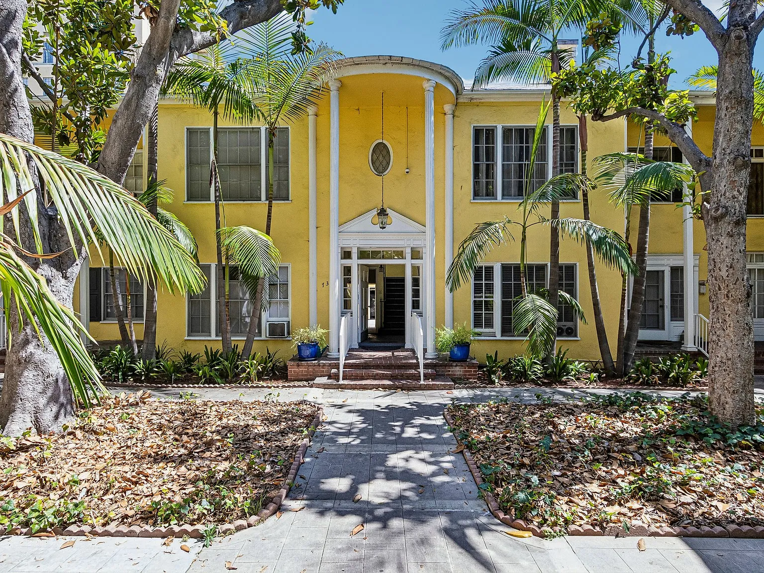 728B Irolo St — Photo 1