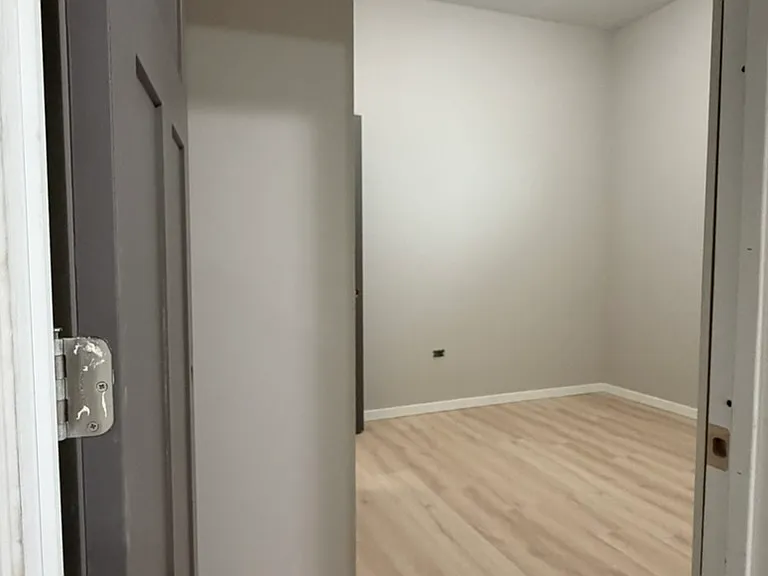 22-26 N Pulaski Rd #22-R — Photo 2