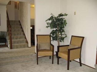 2469 17th Pl, Springfield, OR 97477