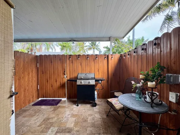 (undisclosed Address), Hollywood, FL 33020
