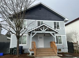 294 Bethel Dr APT 4, Eugene, OR 97402