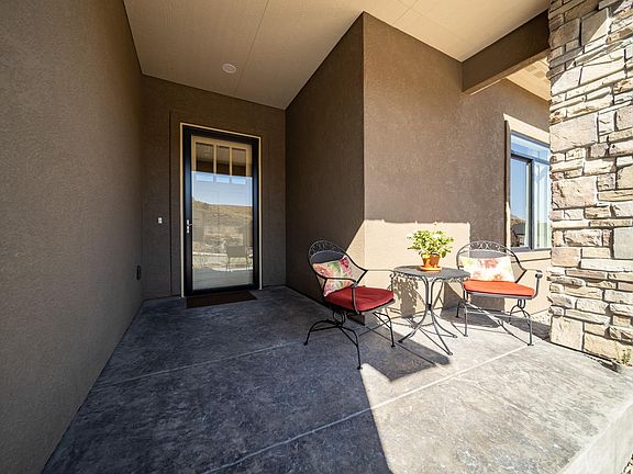 2nd image of 355 Aiguille Dr