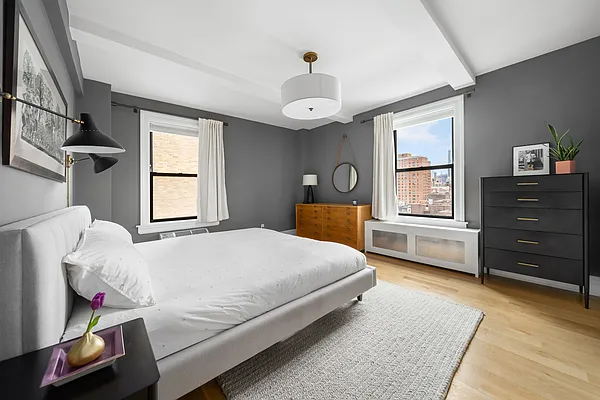 Sold by Douglas Elliman | media 7