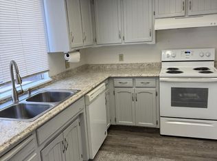 771 Theta Cir UNIT 2, Porterville, CA 93257