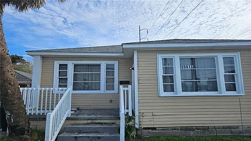 3001 Marigny St Photo 1