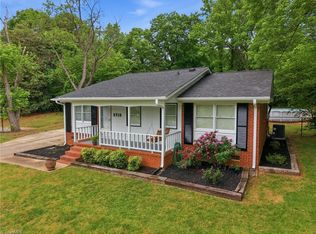 5710 Friendswood Dr, Greensboro, NC 27409