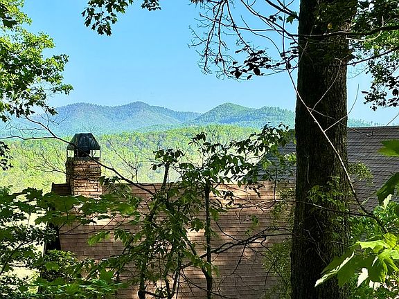 5th image of 71 Rising Fawn Rd