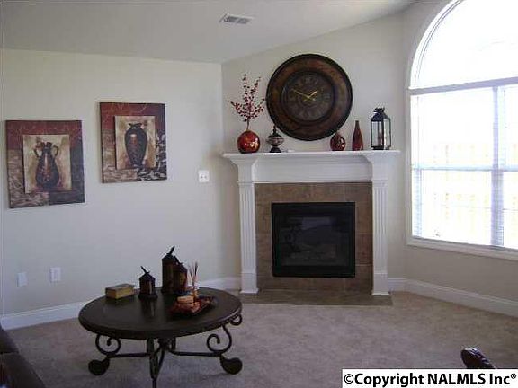 3rd image of 61 Moore Farm Cir