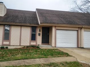 502 NE Weather Vane St, Lees Summit, MO 64063