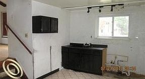 3rd image of 26934 Jennifer Ct