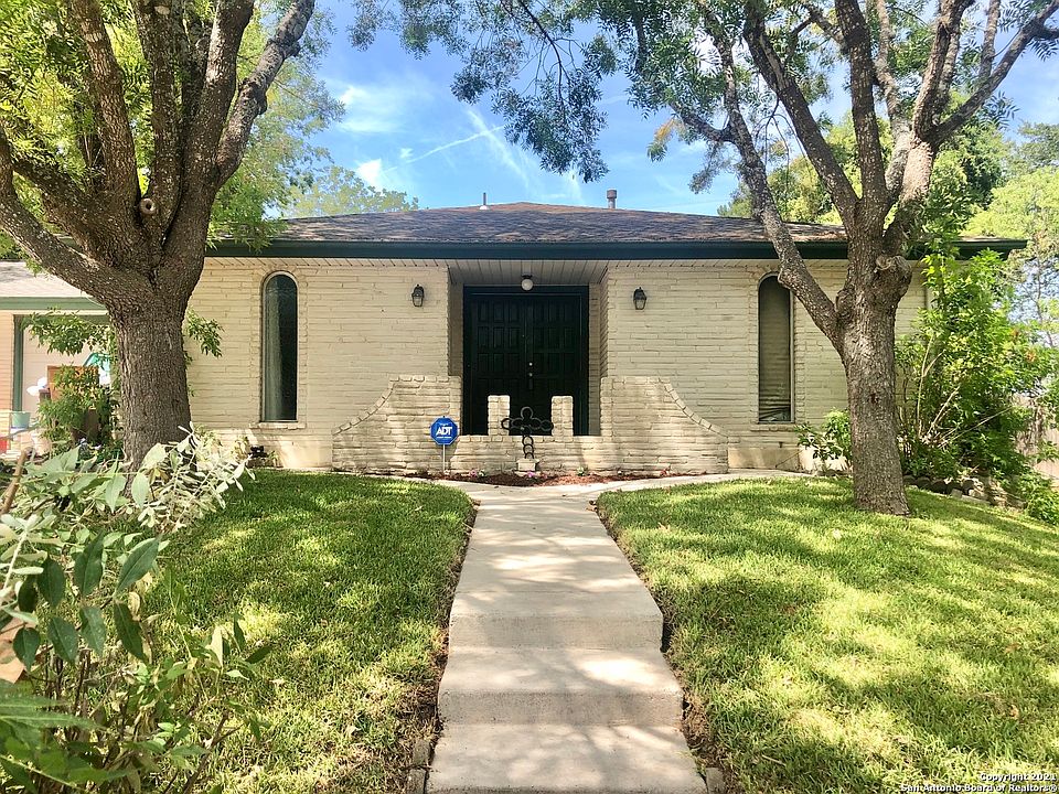 1st image of 7031 N FOREST CREST ST