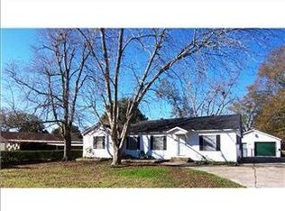 122 Lightning St, Sulphur, LA 70663