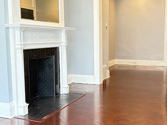 4th image of 2356 Eutaw Pl APT 2A