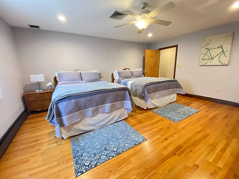 247 Montclair Ave — Photo 26