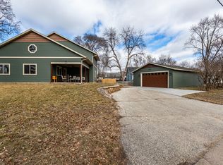 1627 N Salem Rd, La Crosse, WI 54603