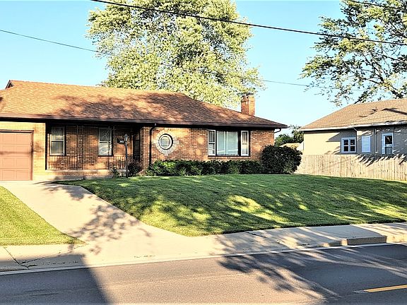 2nd image of 1516 Saint Vincent Ave