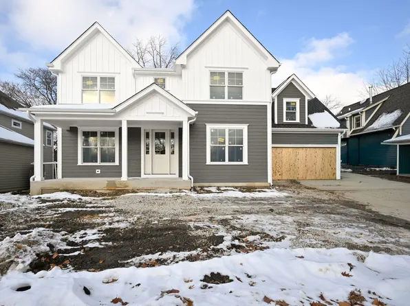 540 Elm St, Glen Ellyn, IL 60137