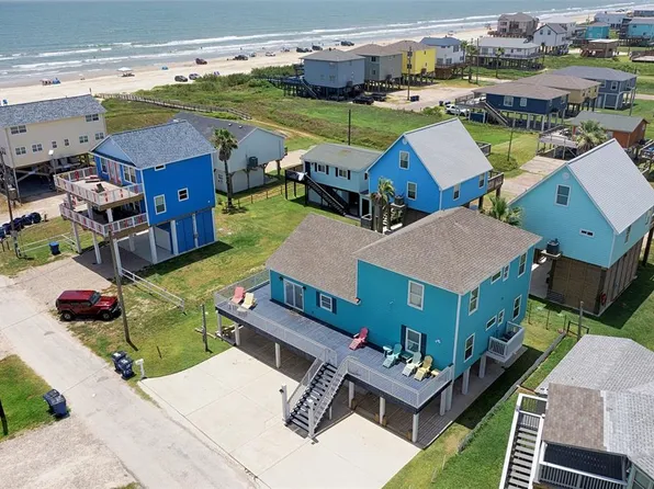 107 Spoonbill Place, Surfside Beach, TX 77541