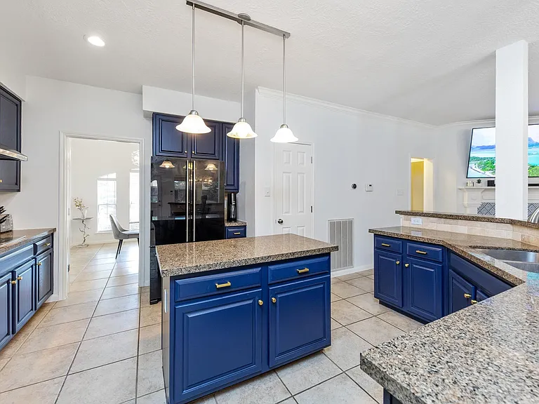 15826 Jamie Lee Dr — Photo 18