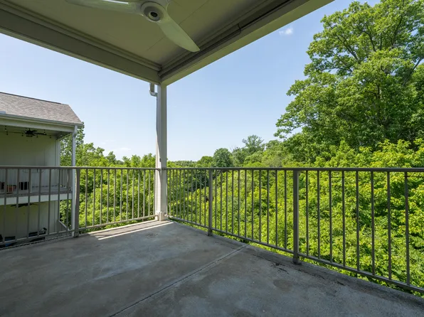 554 Rivers Breeze Dr, Ludlow, KY 41016