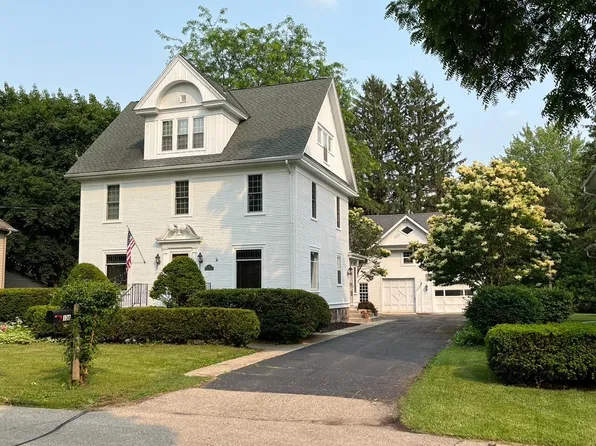 136 Elias STREET, Wales, WI 53183