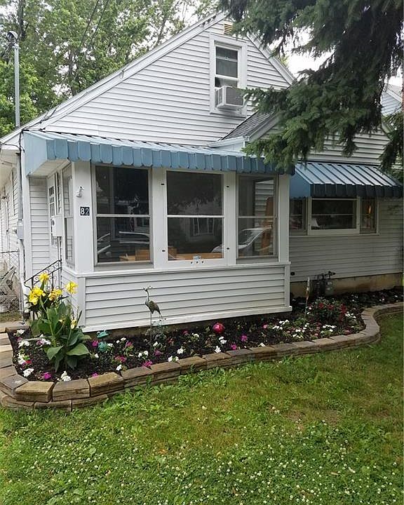 1st image of 82 Thorndale Ave