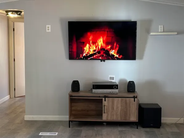 20 White Rock Circle, Tilton, NH 03276