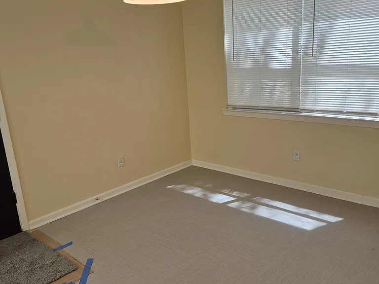 2122 Knollbrook Ln — Photo 16