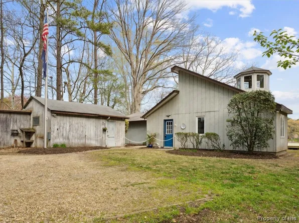 62 Owens Rd, Newport News, VA 23602