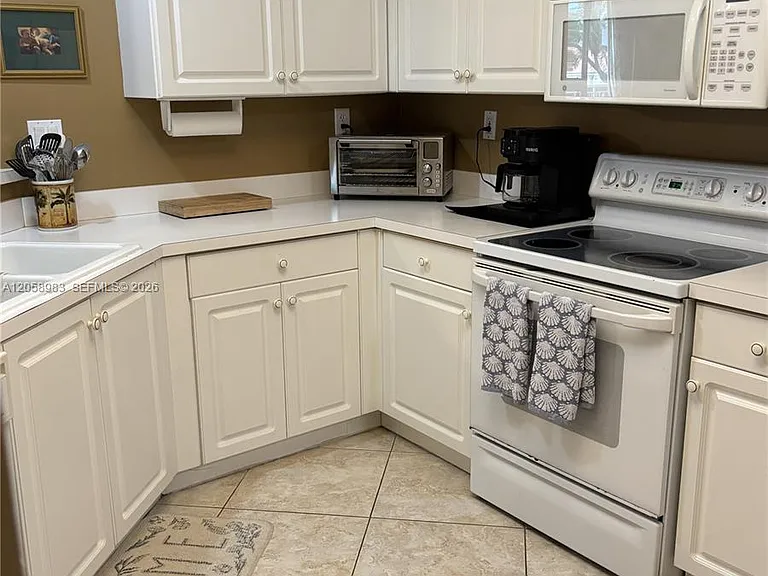 3880 N North Hwy #A1A-102 — Photo 12
