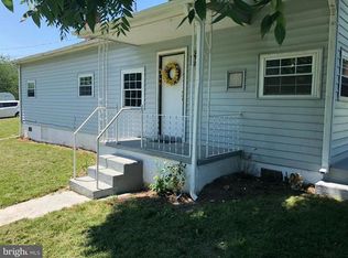 10 Whittington Ln, Gerrardstown, WV 25420