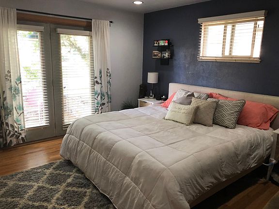 5th image of 1825 S Sherman St #1