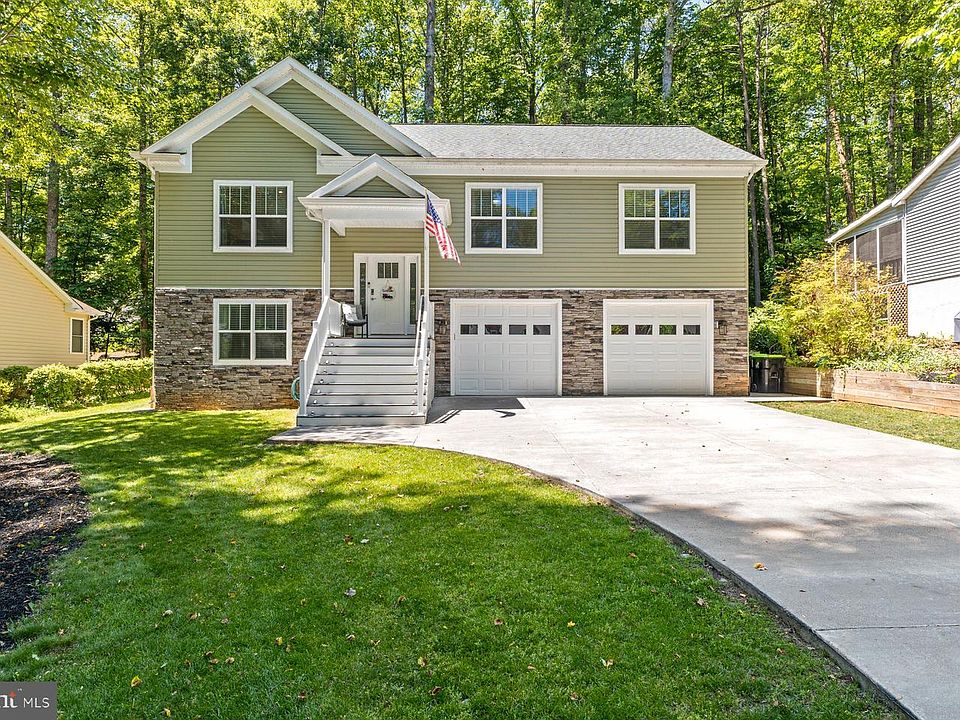 1st image of 105 Edgemont Cir