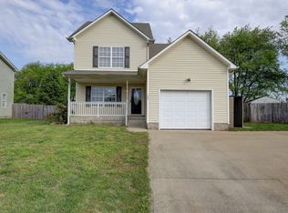 205 Alysheba Ct, Oak Grove, KY 42262
