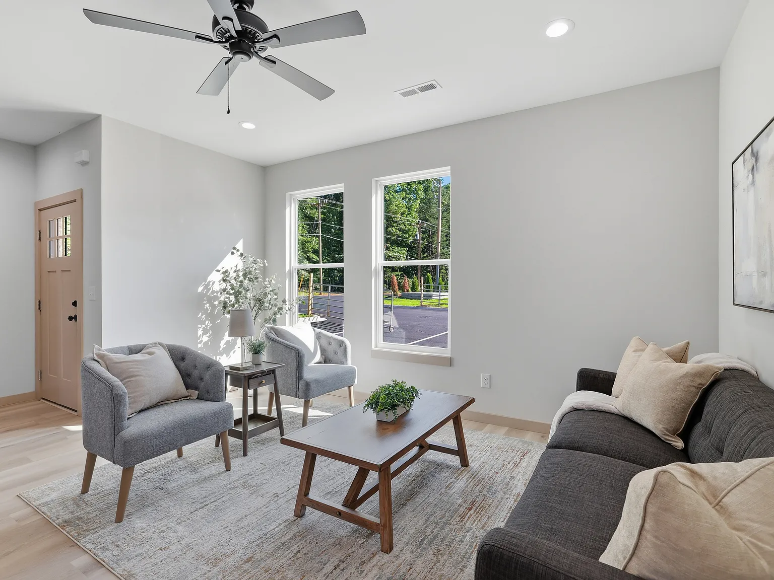 Hickory Hill Estates — Photo 3
