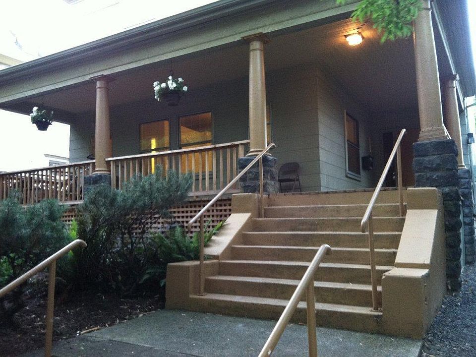 Front of 12 plex