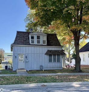 710 N C St, Oskaloosa, IA, 52577