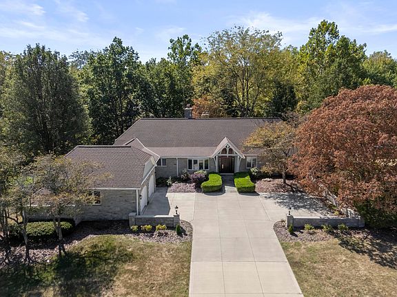 2nd image of 1525 Picardae Ct