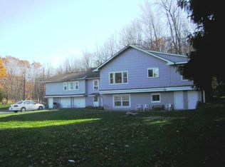 59 Lower Granite Rd, Kerhonkson, NY 12446