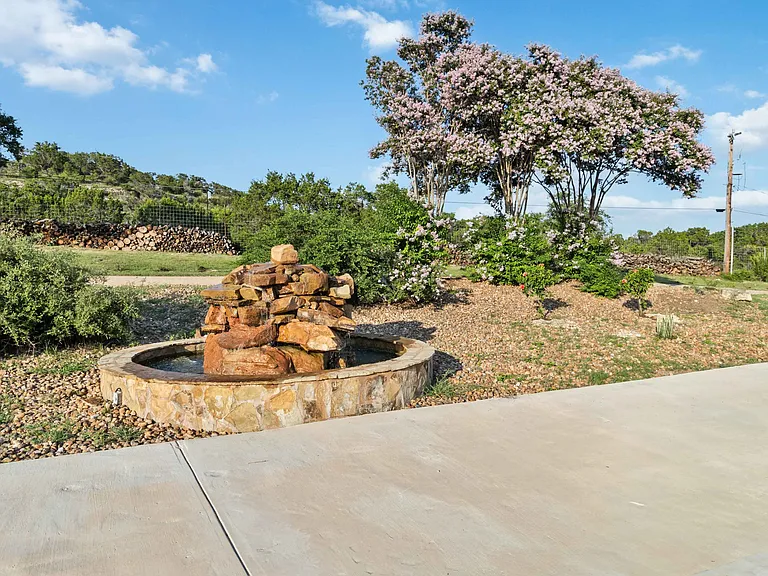 27481 Smithson Valley Rd — Photo 27