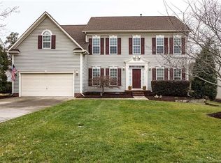 1517 Bayberry Pl, Lake Wylie, SC 29710