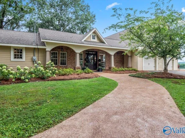 7520 Browns Valley Rd, Guntersville, AL 35976