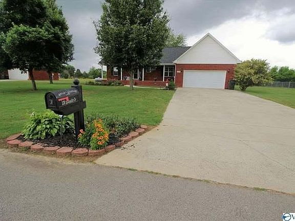3rd image of 108 Blue Water Dr